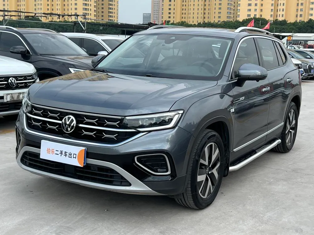 Volkswagen Tayron 280TSI 2WD Luxury Plus Edition, 2023 — фото 1