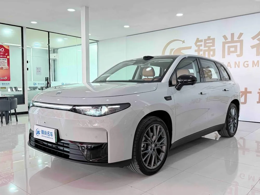 Leapmotor C10 Electric Edition 605 Lidar Edition, 2026 — фото 1