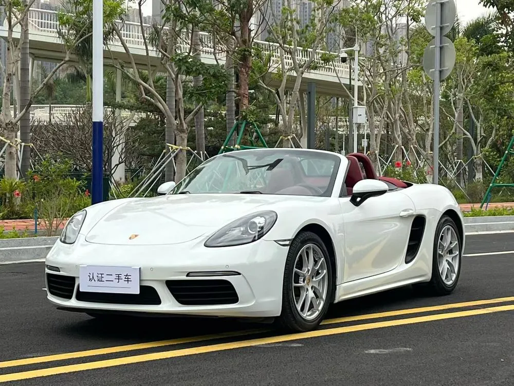 Porsche 718, 2016