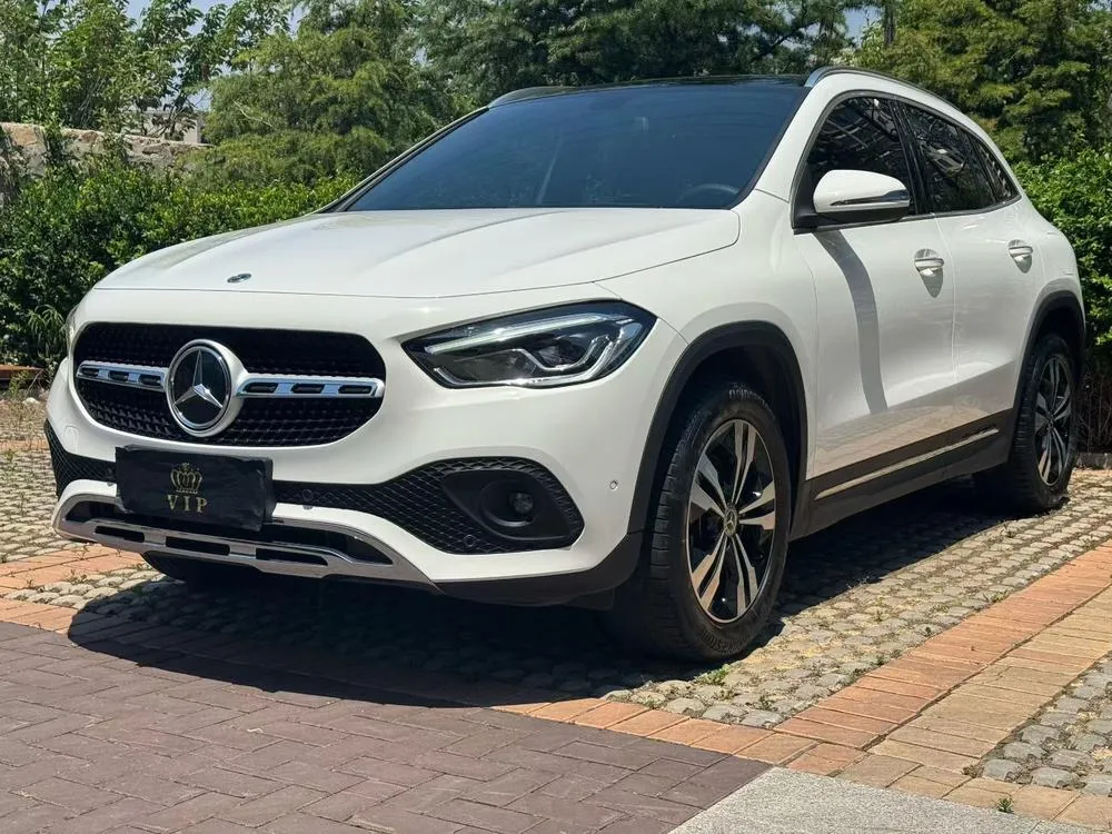 Mercedes-Benz GLA, 2020