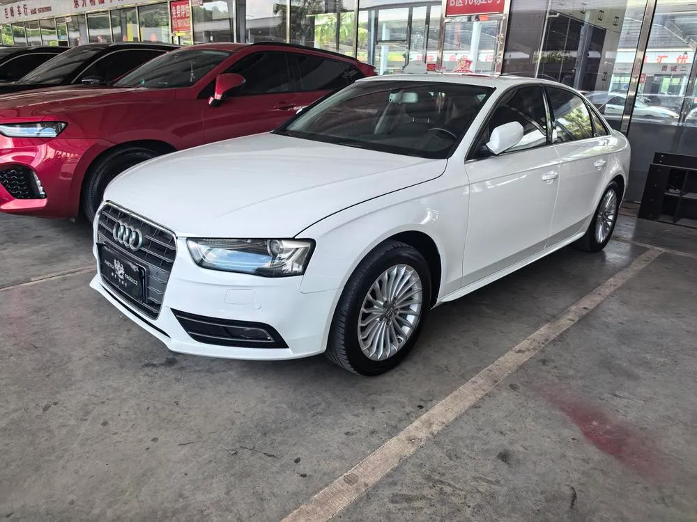 Audi A4L 35 TFSI Auto Comfort Version, 2015 — фото 1