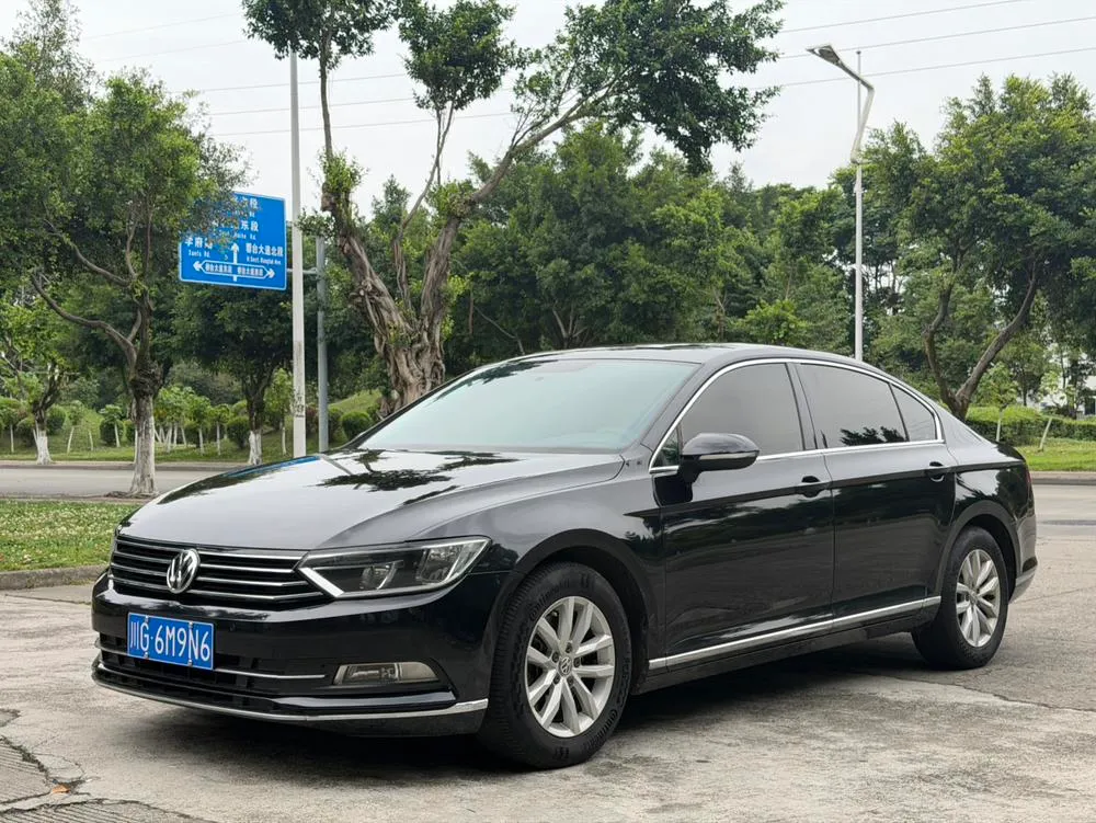 Volkswagen Magotan 280TSI DSG Comfort Version, 2017 — фото 1