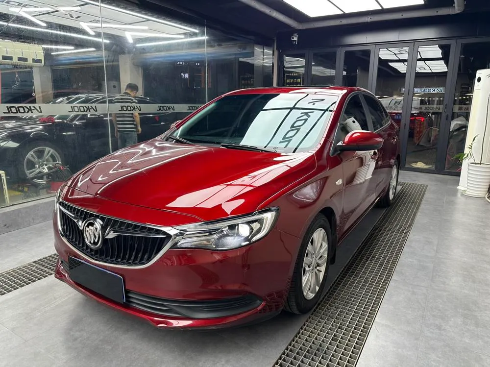 Buick Excelle 1.5L Auto Version, 2021 — фото 1