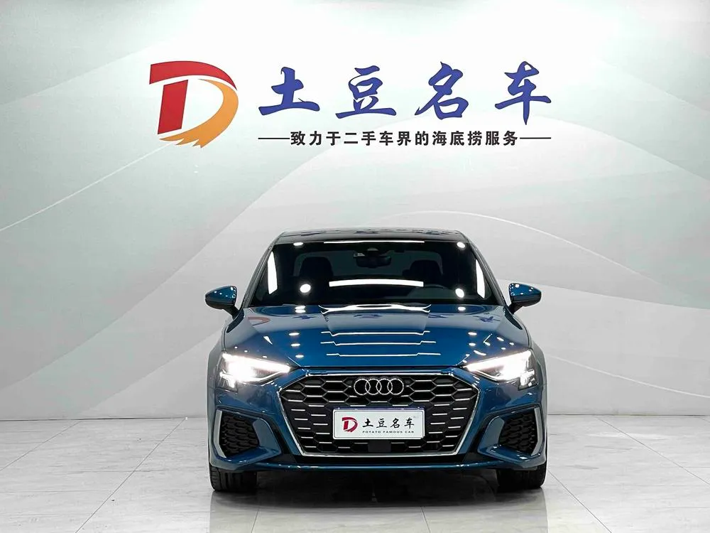 Audi A3 A3L Limousine 35 TFSI Fashion Sport Version, 2022 — фото 1