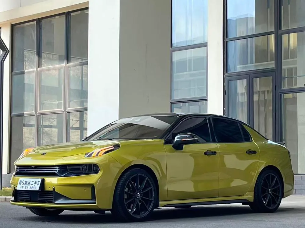 Lynk & Co 03 03+ 2.0TD Auto Edition, 2020 — фото 1