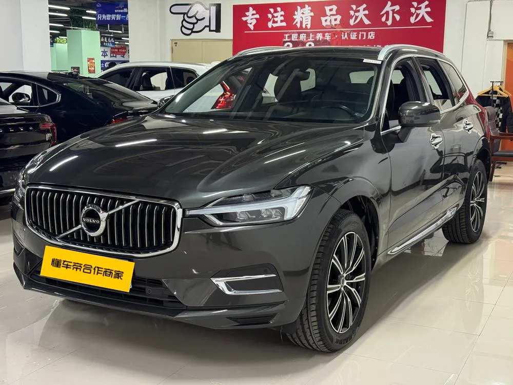 Volvo XC60 T5 4WD Edition CN5, 2019 — фото 1