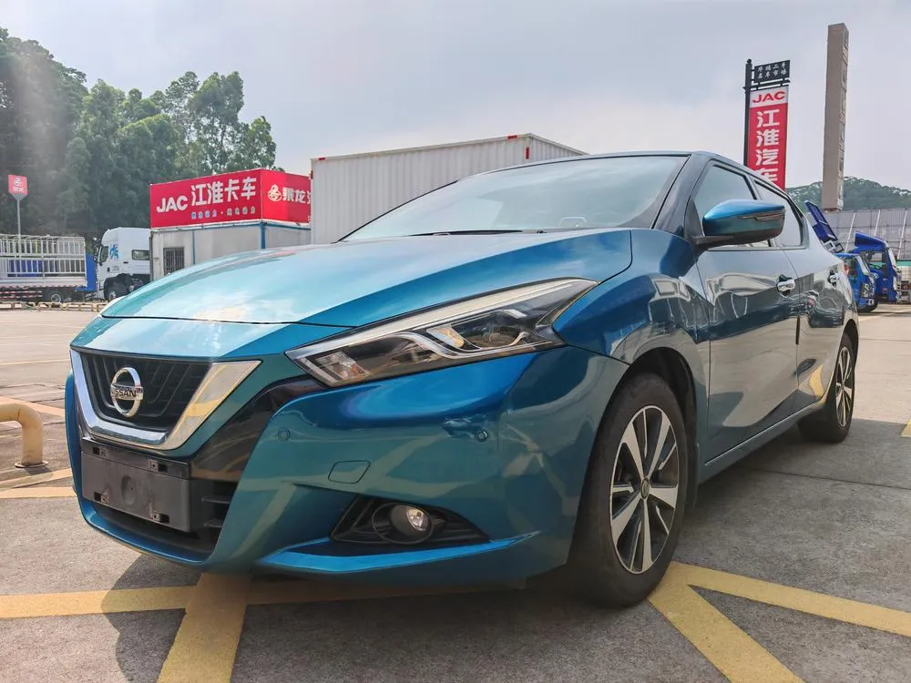 Nissan Bluebird 1.6L CVT Stylish Cool Edition CN5, 2019 — фото 1
