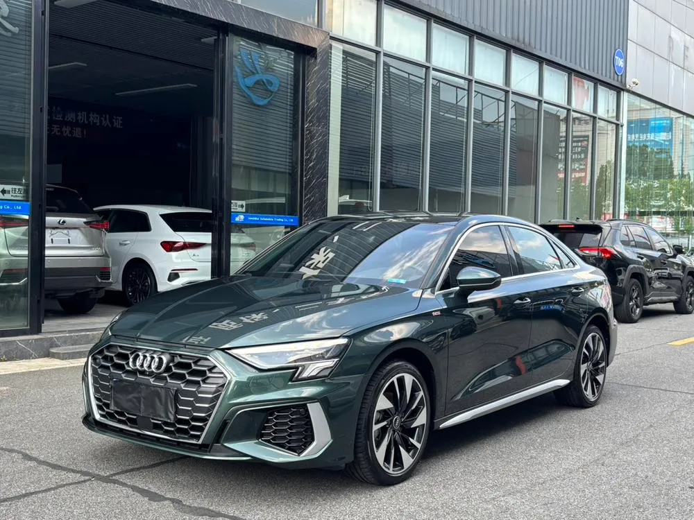 Audi A3 A3L Limousine 35 TFSI Fashion Sport Version, 2023 — фото 1