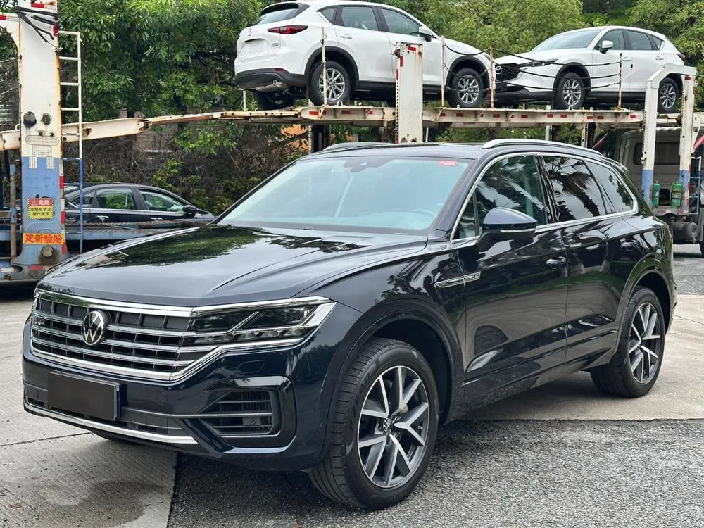 Volkswagen Touareg 3.0TSI Sharp Edition Classic Sport, 2021 — фото 1