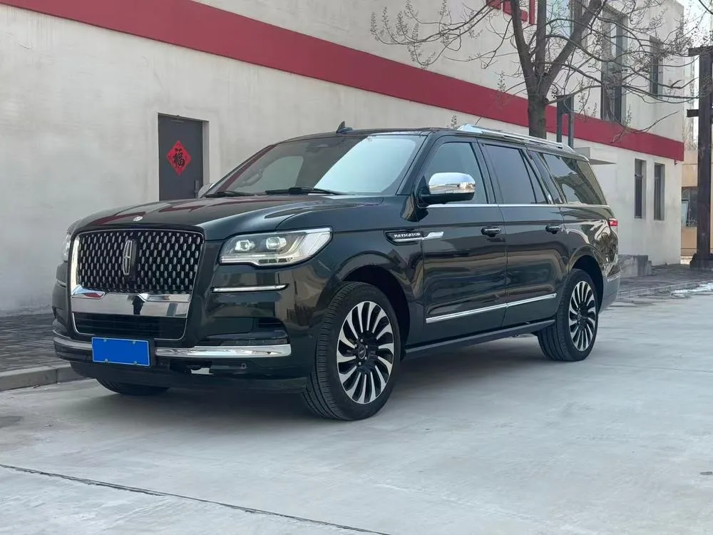 Lincoln Navigator, 2022