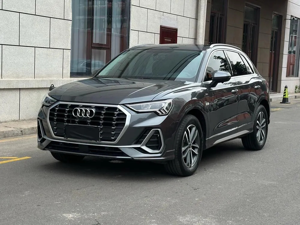 Audi Q3 35 TFSI Version, 2022 — фото 1