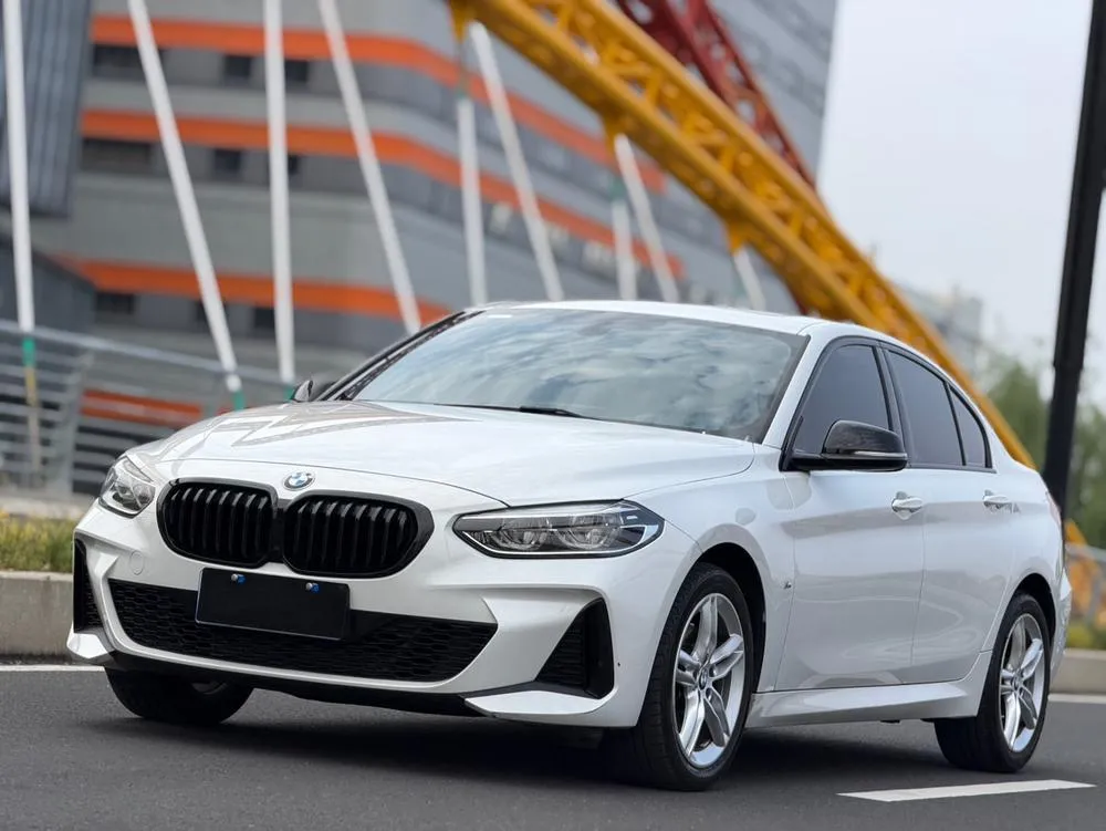 BMW 1-Series, 2023