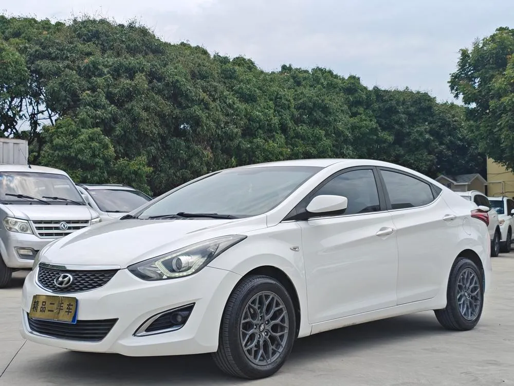 Hyundai Elantra Langdong, 2016
