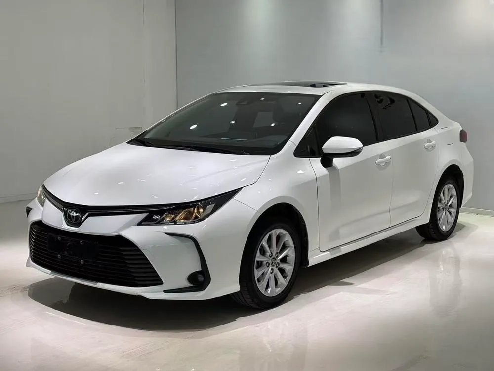 Toyota Corolla 1.2T S-CVT Elite Edition, 2021 — фото 1