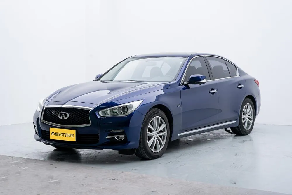 Infiniti Q50L 2.0T Comfort Edition, 2016 — фото 1