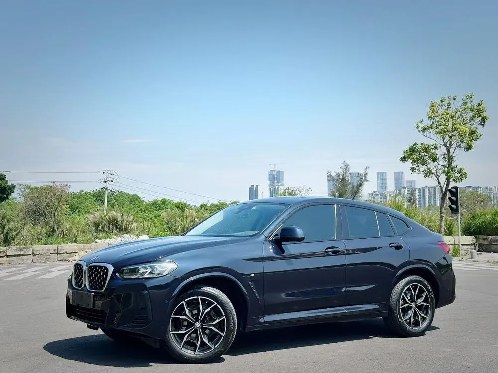 BMW X4, 2022