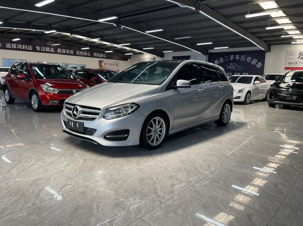 Mercedes-Benz B-Class, 2015