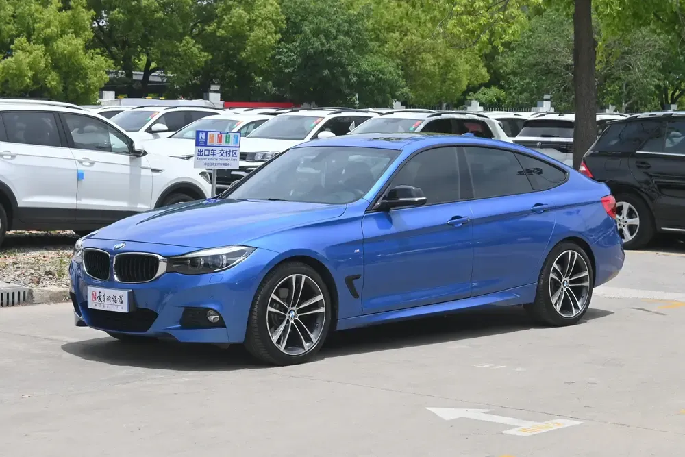 BMW 3-Series GT 330i xDrive M Sport Version, 2017 — фото 1