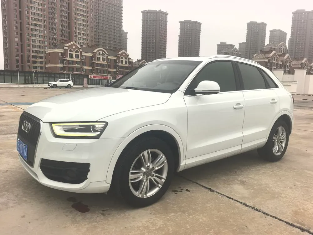 Audi Q3 35 TFSI Comfort Version, 2013 — фото 1