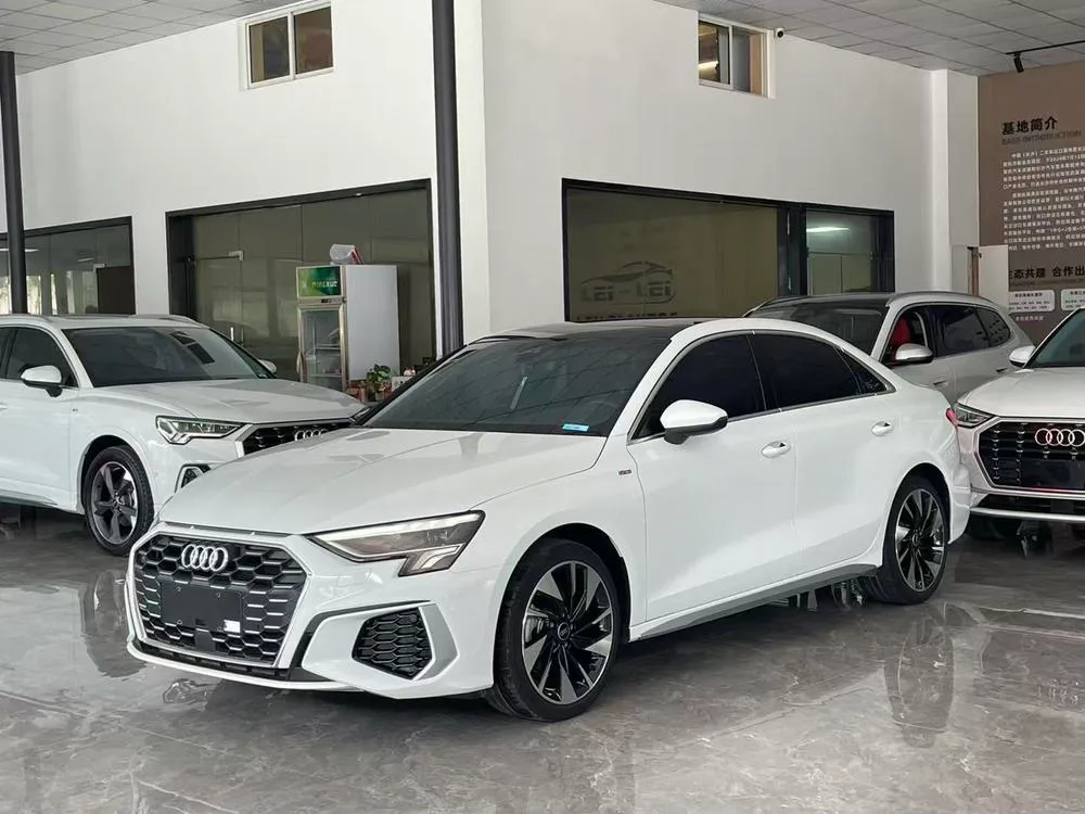 Audi A3 A3L Limousine 35 TFSI Fashion Sport Version, 2022 — фото 1