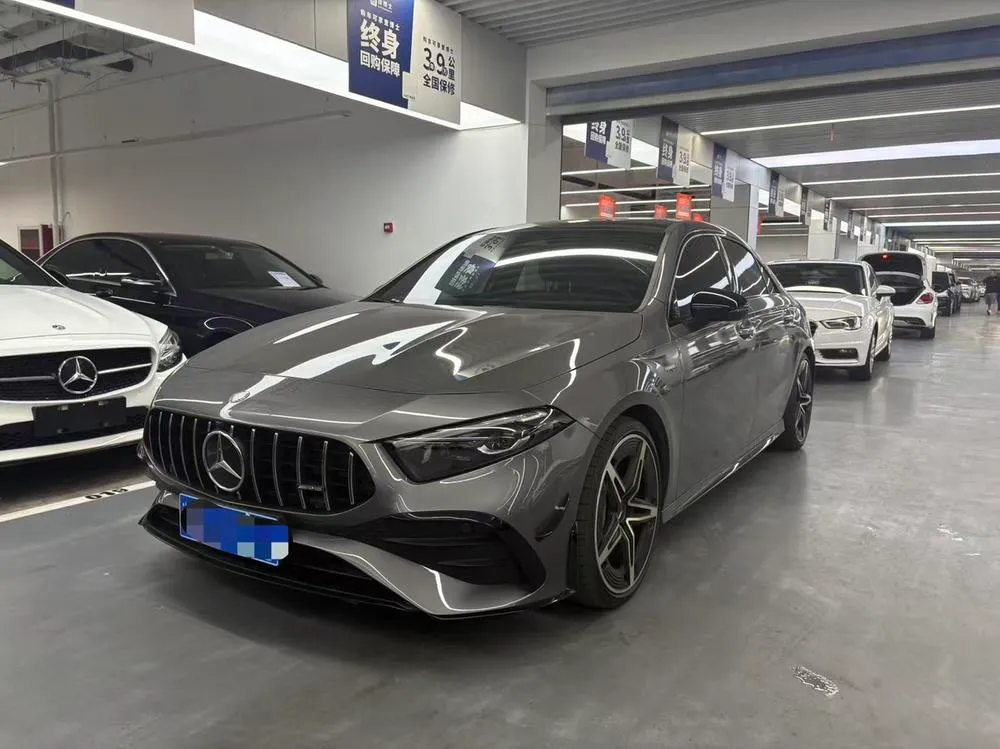 Mercedes-Benz A-Class AMG AMG A 35 L 4MATIC, 2025 — фото 1