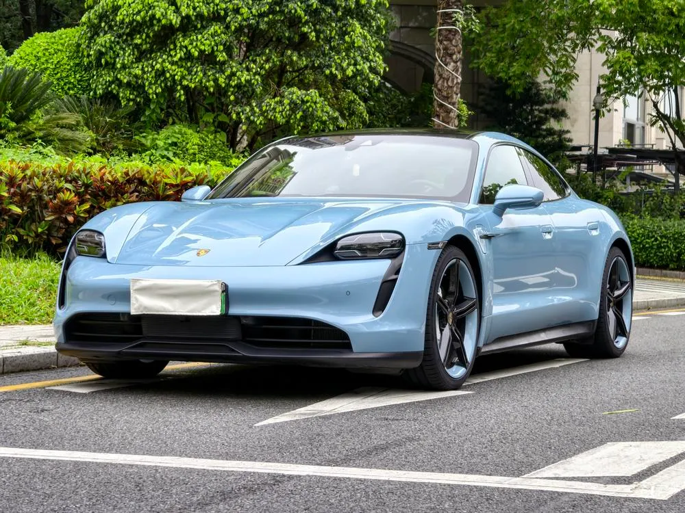 Porsche Taycan, 2019