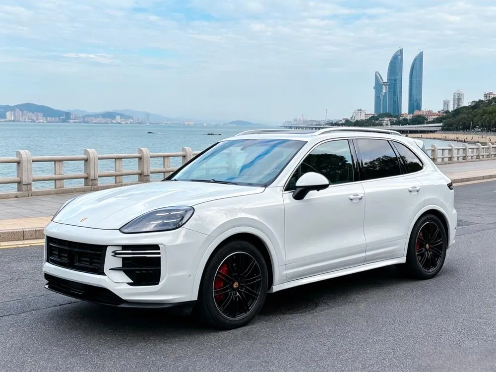 Porsche Cayenne, 2011