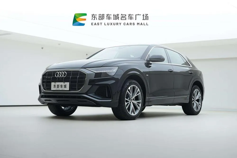 Audi Q8, 2022
