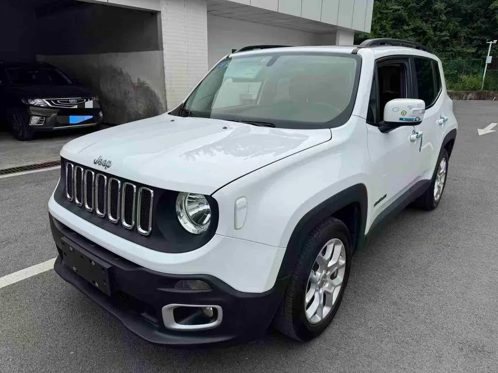 Jeep Renegade Connected Edition 180T Auto Edition, 2018 — фото 1