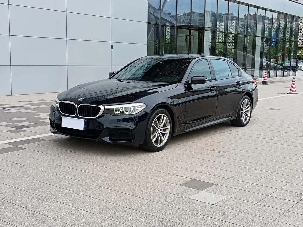 BMW 5-Series, 2019