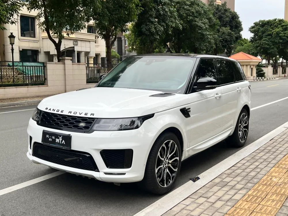 Land Rover Range Rover Sport 3.0 L6 Black Edition, 2022 — фото 1