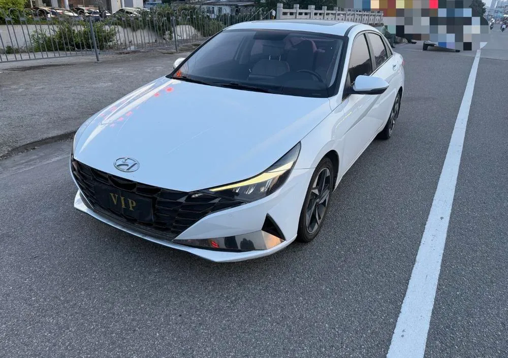 Hyundai Elantra, 2021