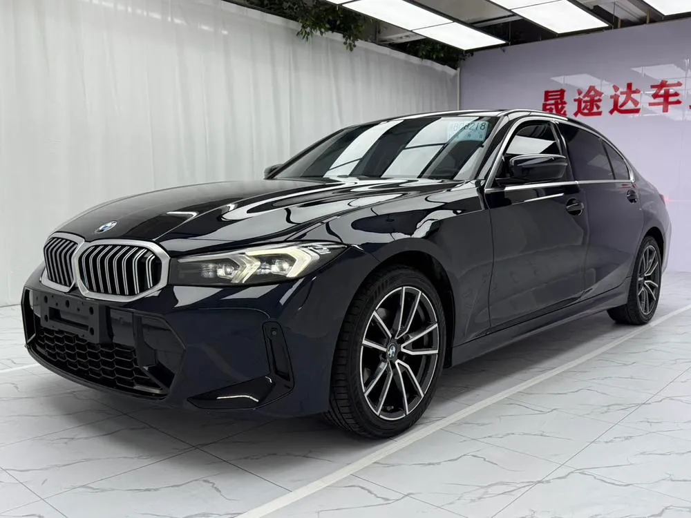 BMW 3-Series, 2023
