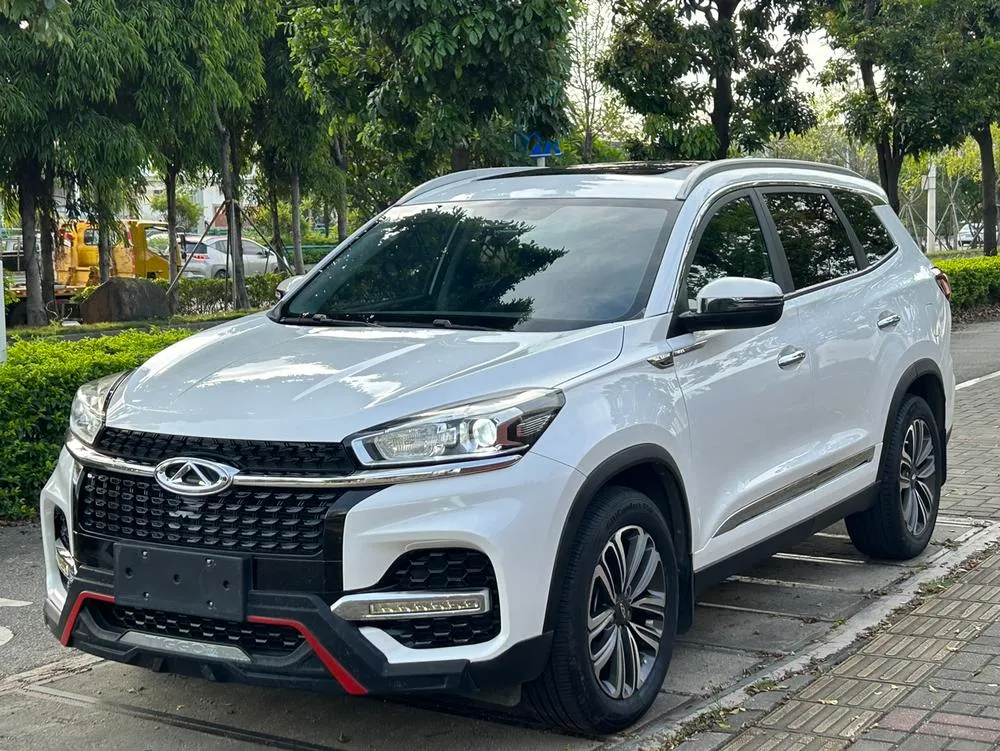 Chery Tiggo 8 1.5TCI Auto Luxury Version 7 Seater, 2018 — фото 1