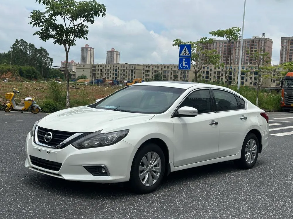 Nissan Teana 2.0L XE Fashion Edition, 2016 — фото 1