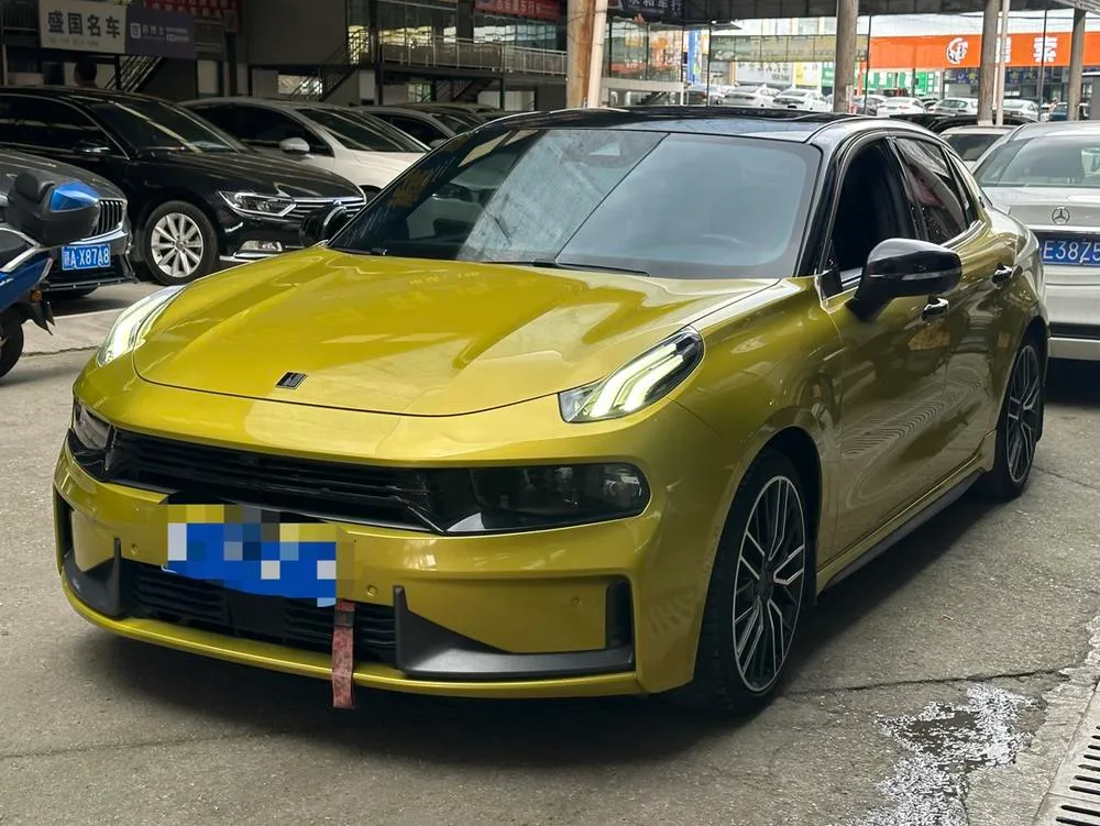 Lynk & Co 03 03+ 2.0TD Auto Edition, 2019 — фото 1