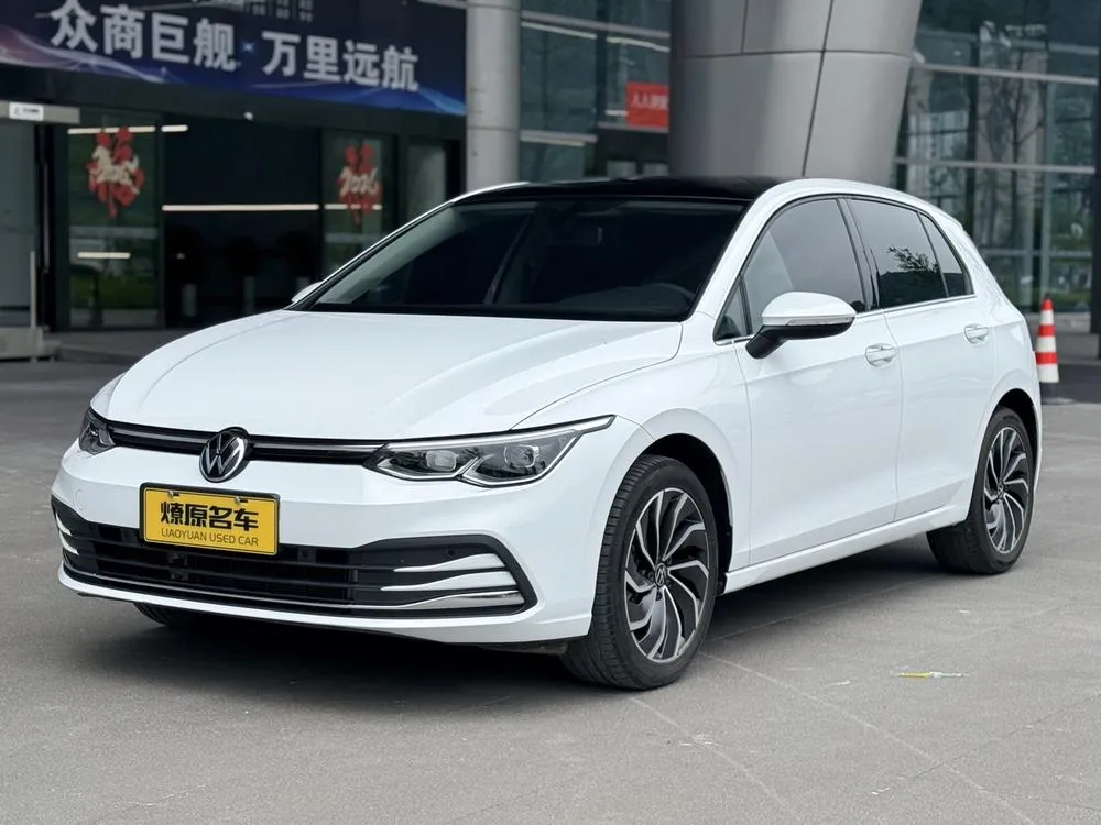 Volkswagen Golf 280TSI DSG Pro, 2023 — фото 1