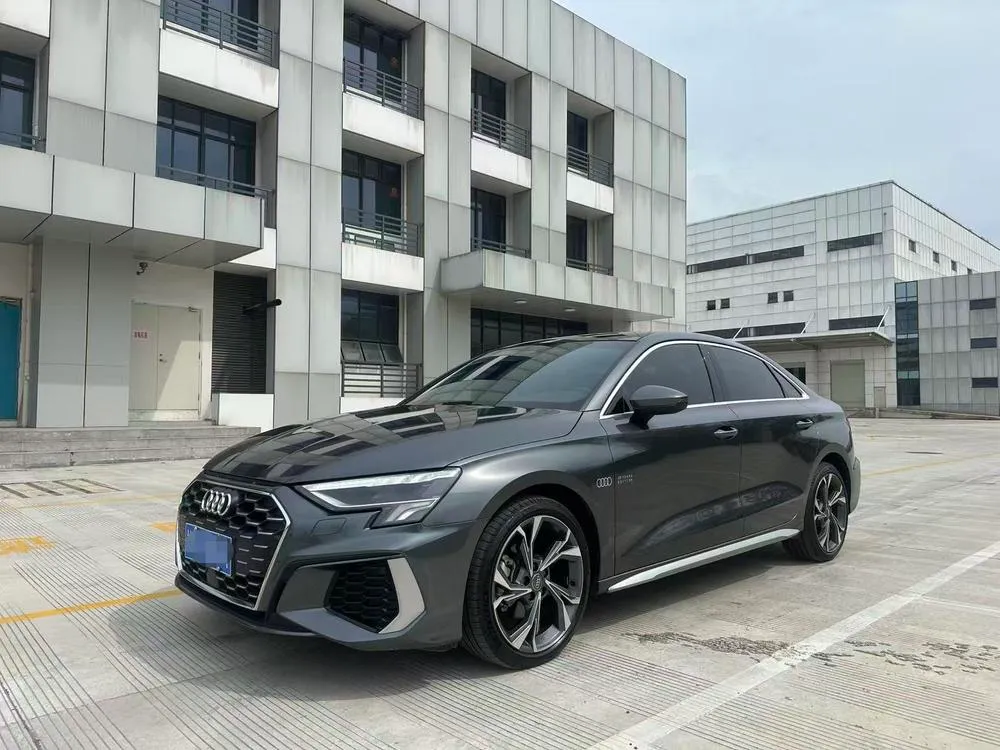 Audi A3 A3L Limousine 35 TFSI Edition, 2021 — фото 1