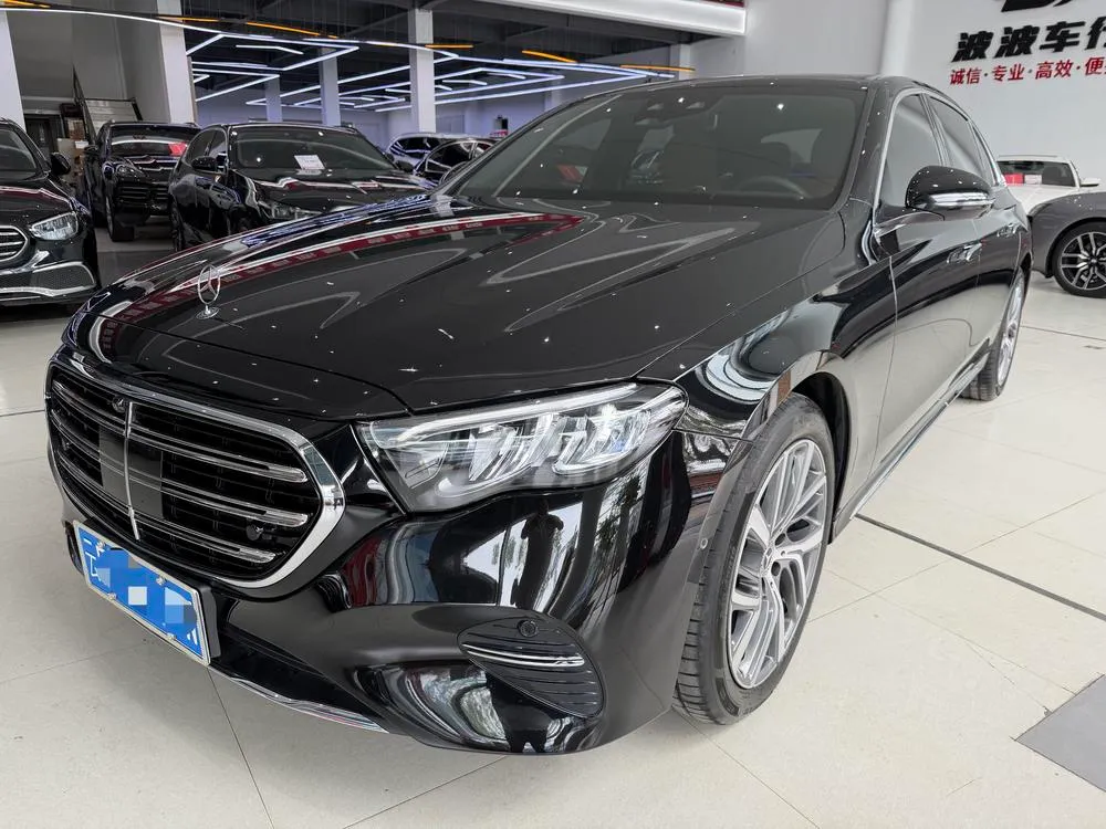 Mercedes-Benz E-Class, 2025