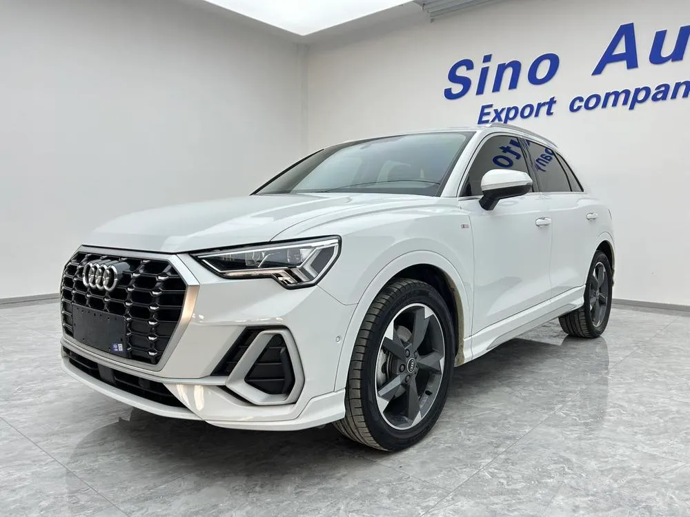 Audi Q3, 2022