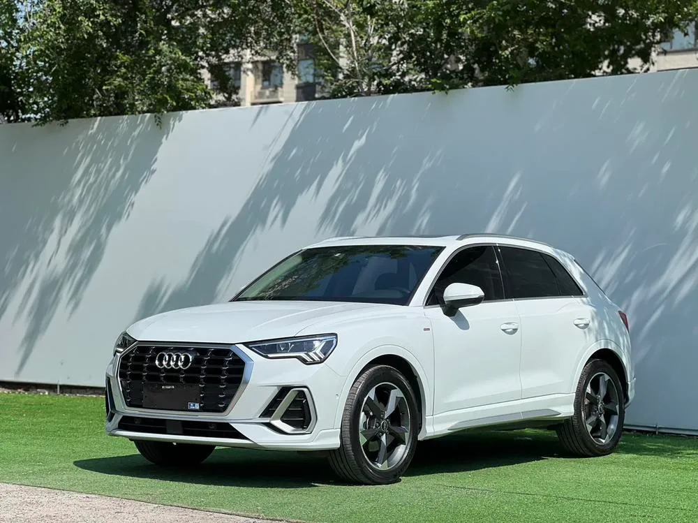 Audi Q3, 2022