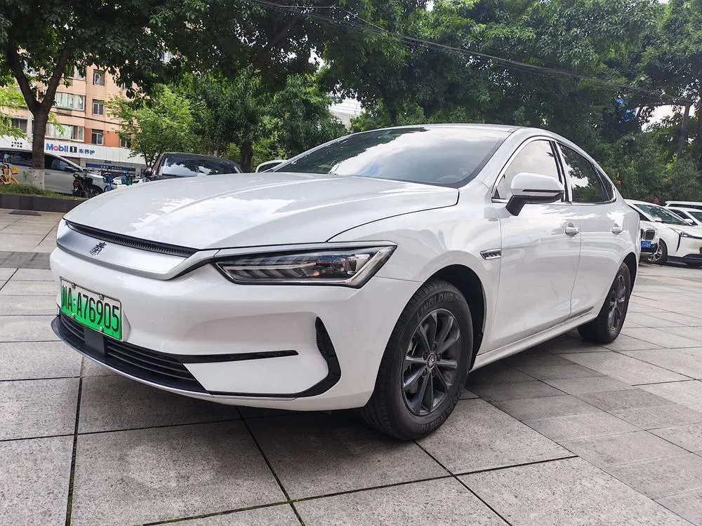 BYD Qin PLUS EV 510KM Edition, 2025 — фото 1