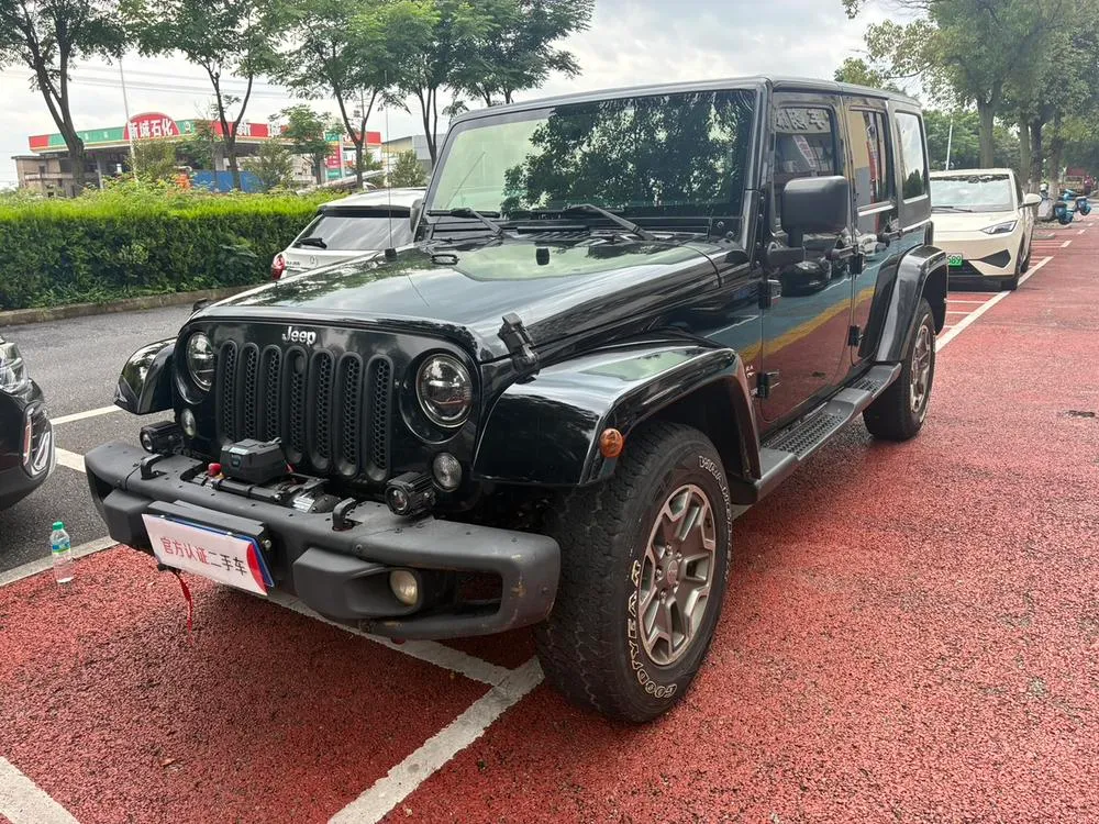Jeep Wrangler, 2015