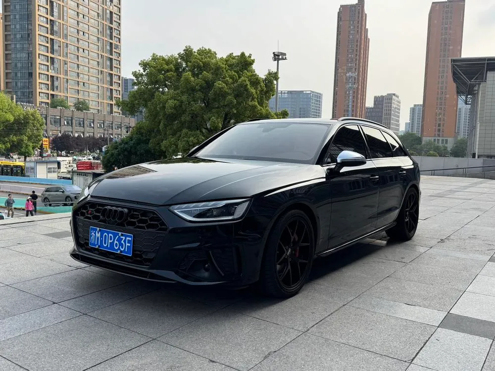Audi S4, 2024