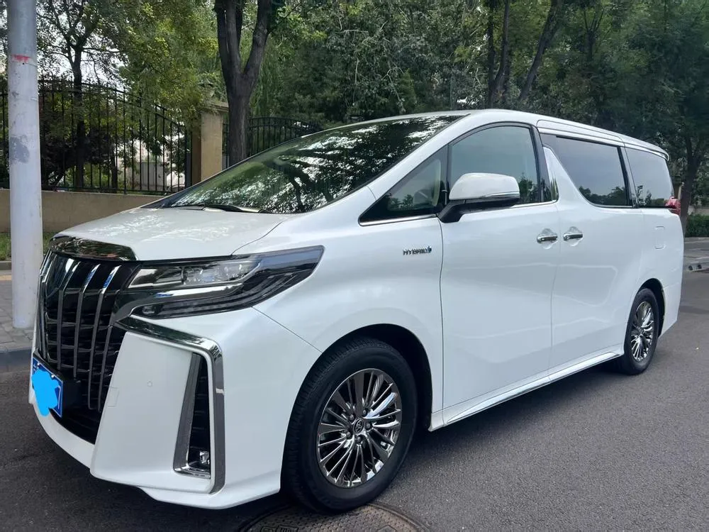 Toyota Alphard, 2021