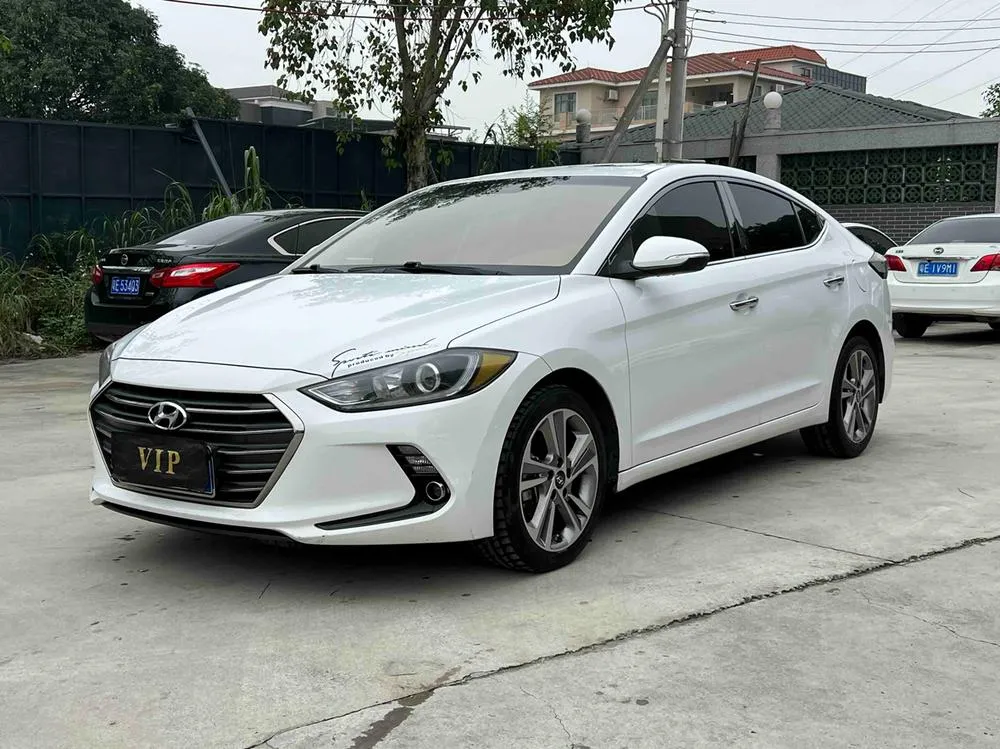 Hyundai Elantra Lingdong 1.6L Auto Stylish · Elite Version, 2016 — фото 1