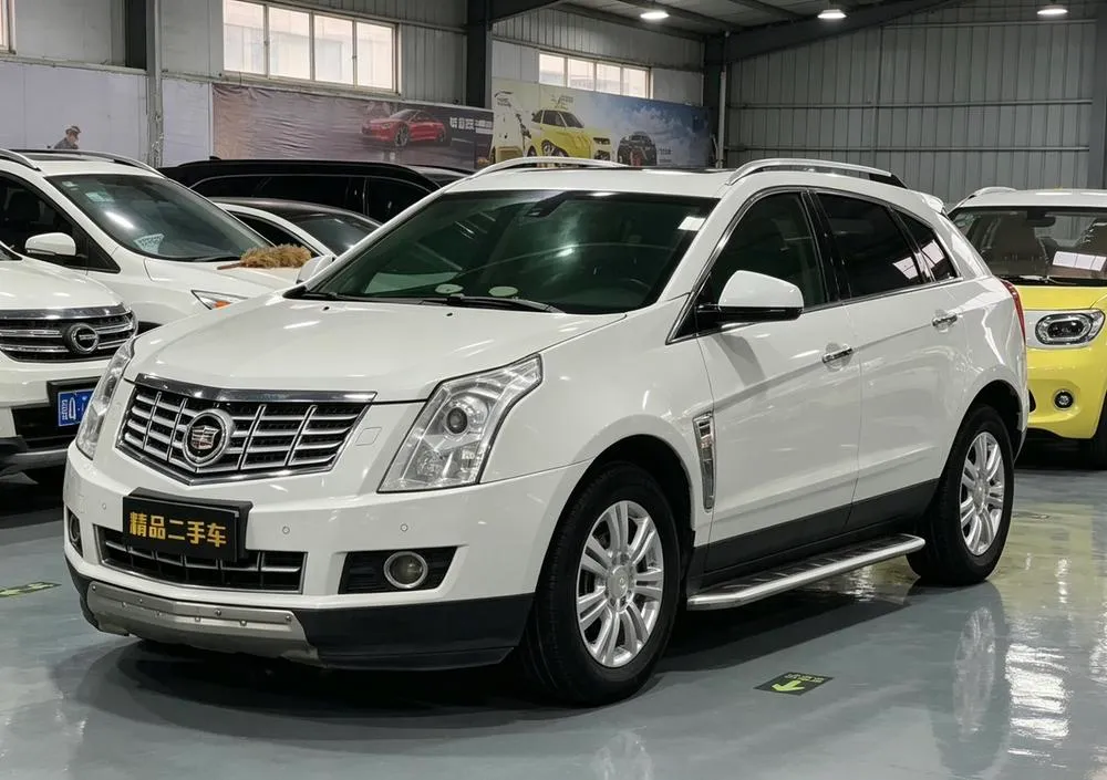 Cadillac SRX 3.0L Elite Version, 2013 — фото 1