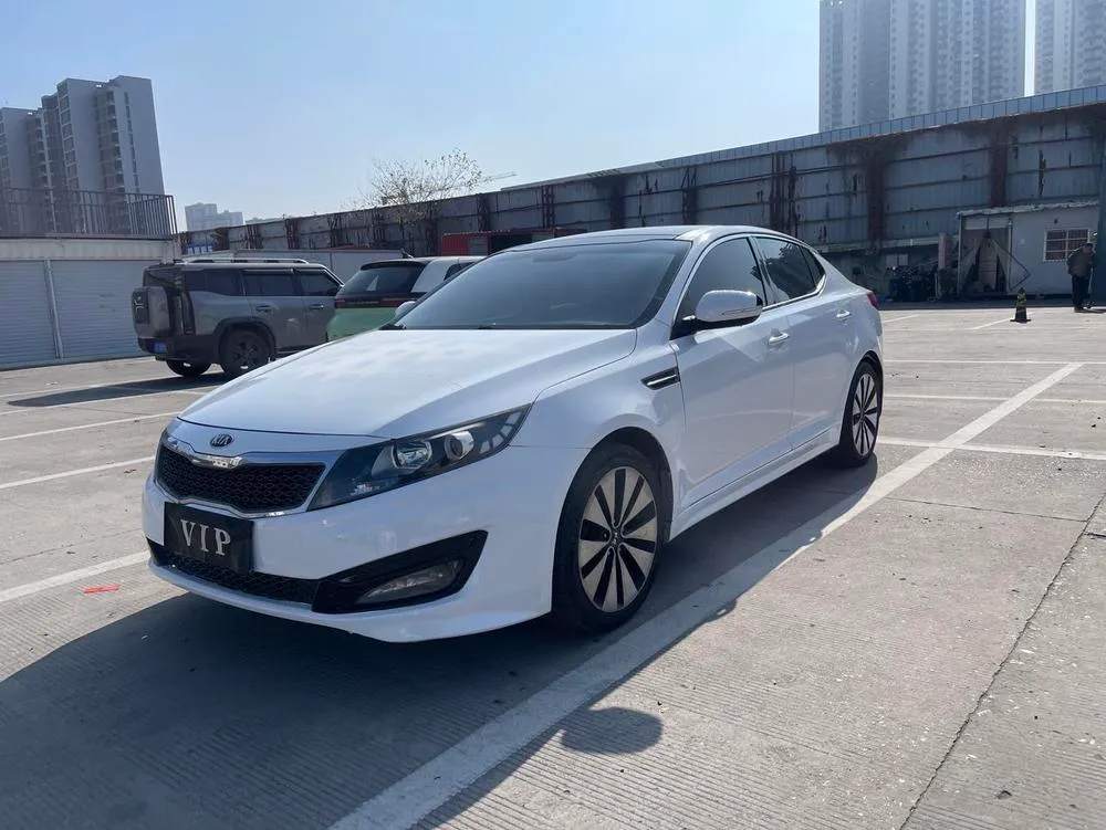 Kia K5 2.0L Auto GLS, 2012 — фото 1