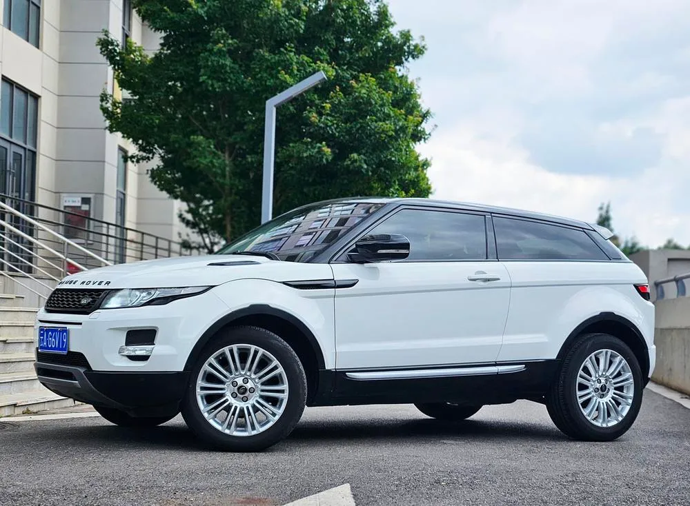Land Rover Range Rover Evoque (Import) 2.0T 3 Edition, 2013 — фото 1