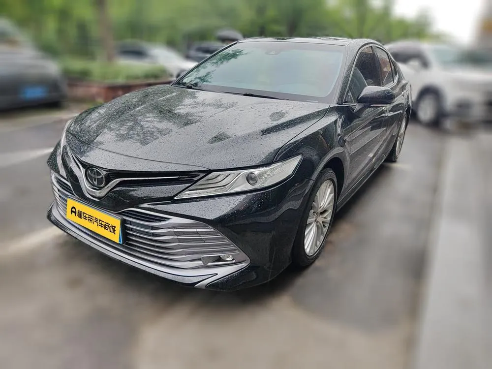 Toyota Camry, 2019